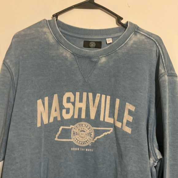 Sweatshirt - Picture 1 of 8